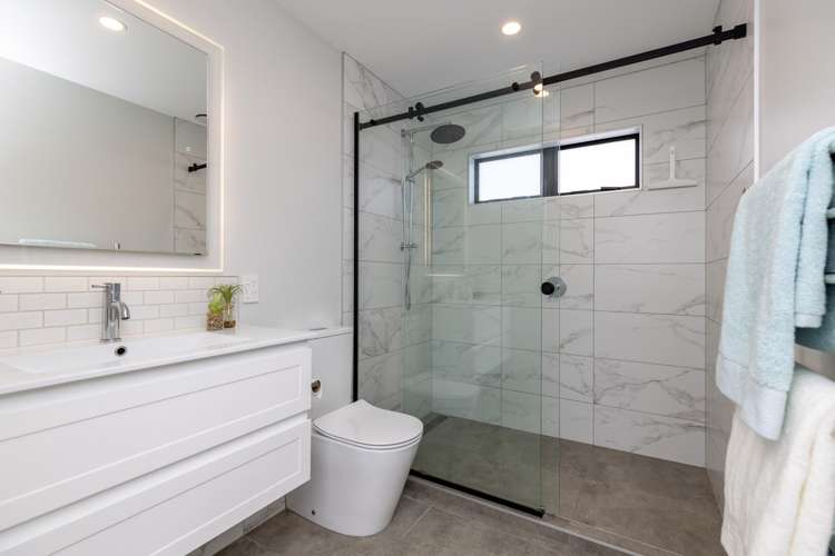 79 The Esplanade Raumati South_20