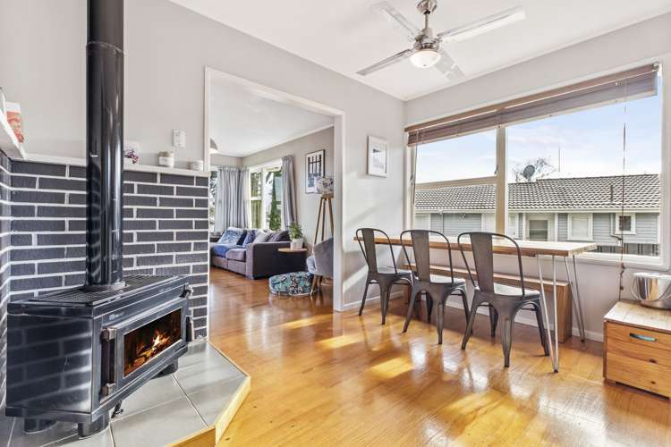 24 Hobart Crescent Wattle Downs_5