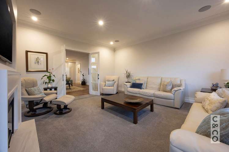 8 Tauwaka Crescent Riverhead_55