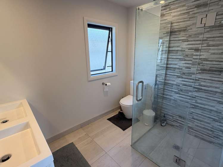 34 Atlantic Drive Fitzherbert_7