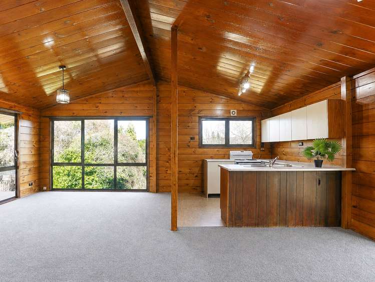 186B Clayton Road Mangakakahi_10
