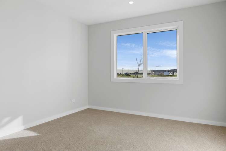 8 Neinei Place Wharewaka_11
