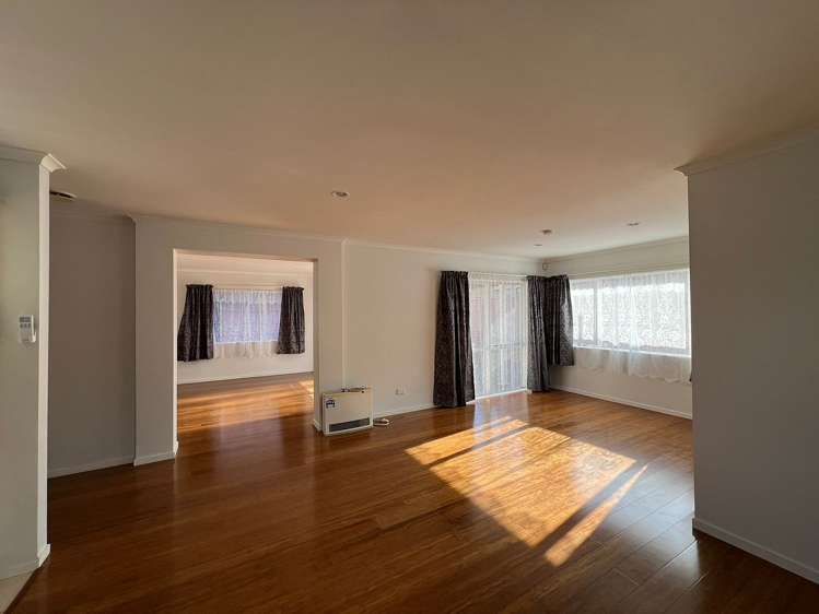 26 Cyril French Drive Flat Bush_9