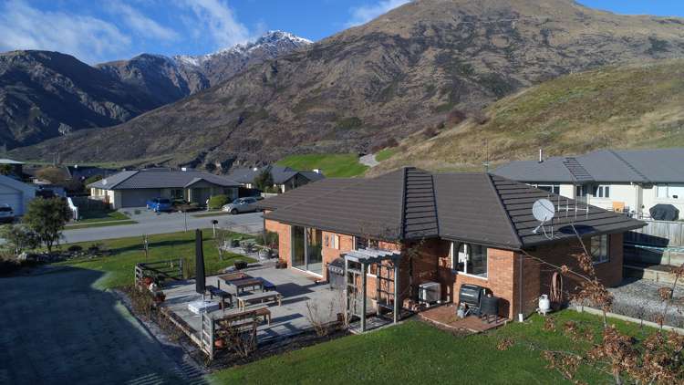 38 Quill Street Dalefield/Wakatipu Basin_3