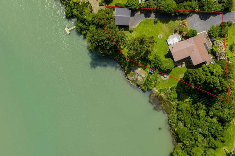 25 Smith Street Raglan_34