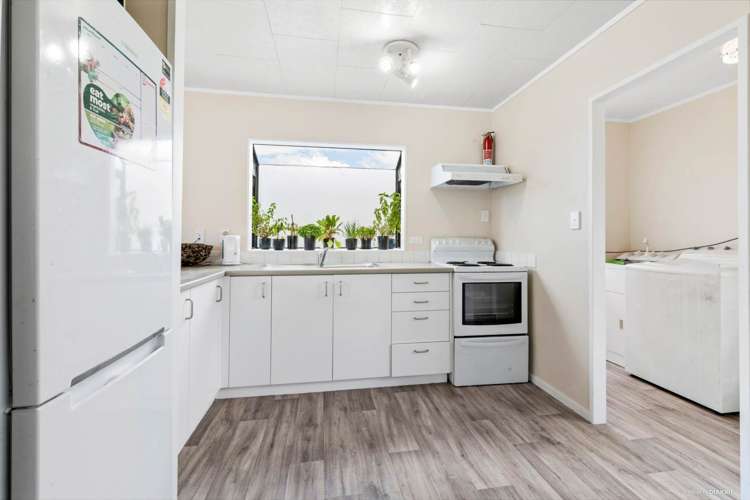 1/6 Bernina Place Manurewa_5