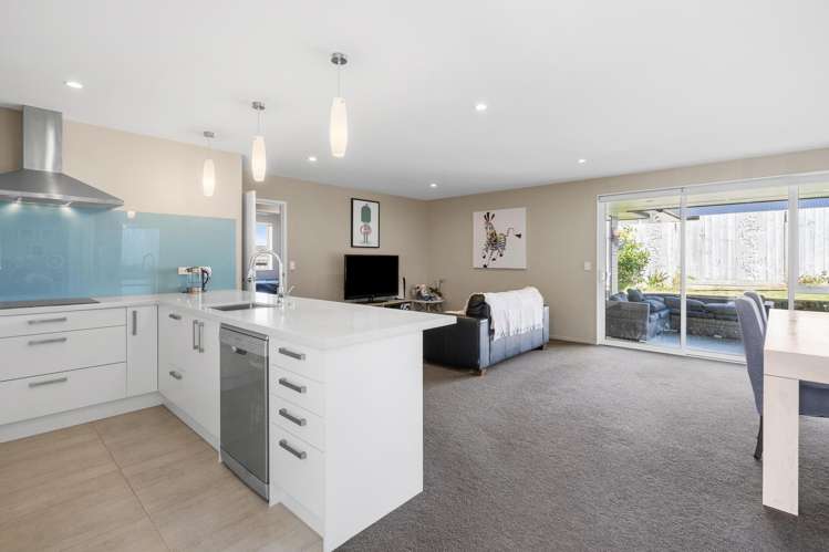 36 Pyne Crescent Pokeno_4