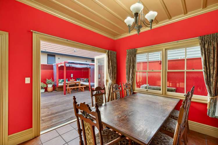 281 Marine Parade Napier South_4
