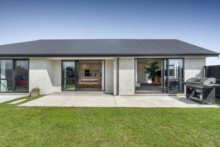 1 Adamite Drive Rolleston_16