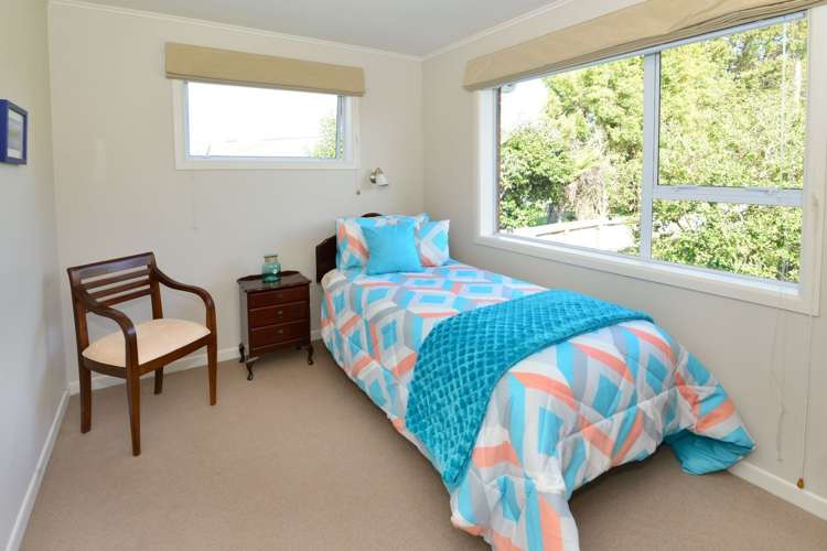 26 Taipari Road Te Atatu Peninsula_10