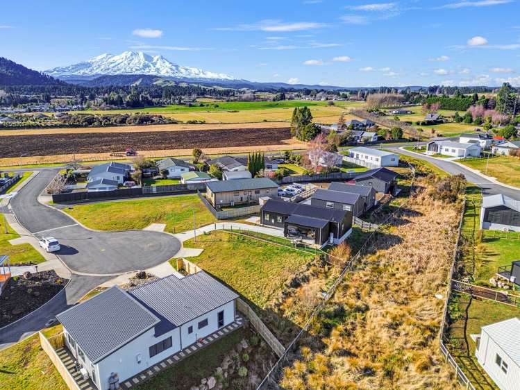 11 Raupo Lane Ohakune_10