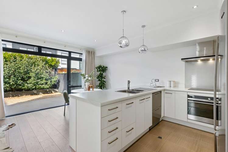 33 Wallace Road Hobsonville_5