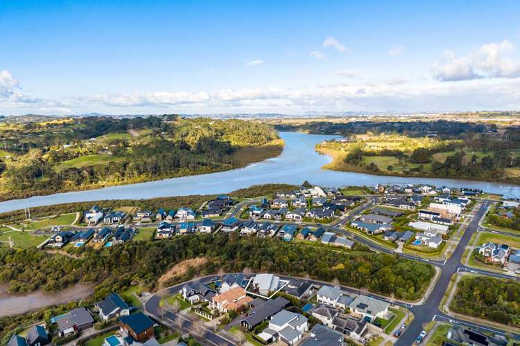 14 Tauwaka Crescent Riverhead_23