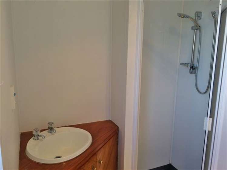 1/210 Moore Street Howick_15