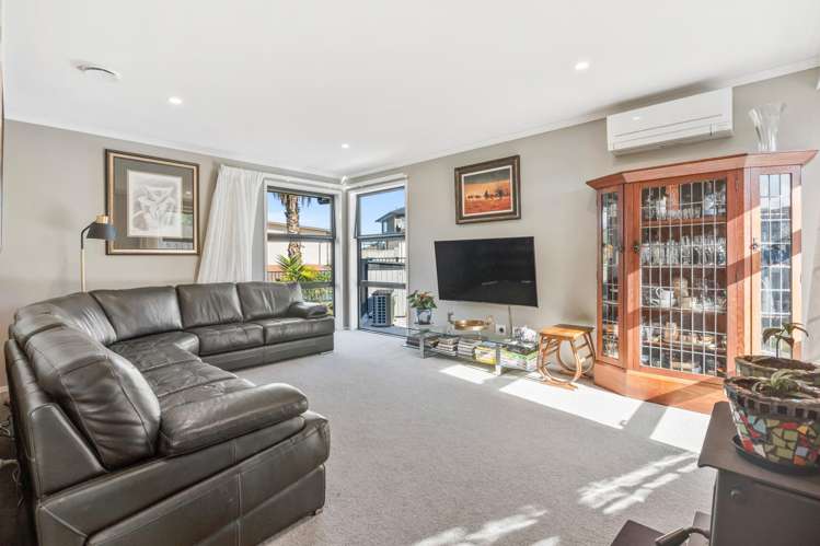 24 Barbados Way (Pvt) One Tree Point_21