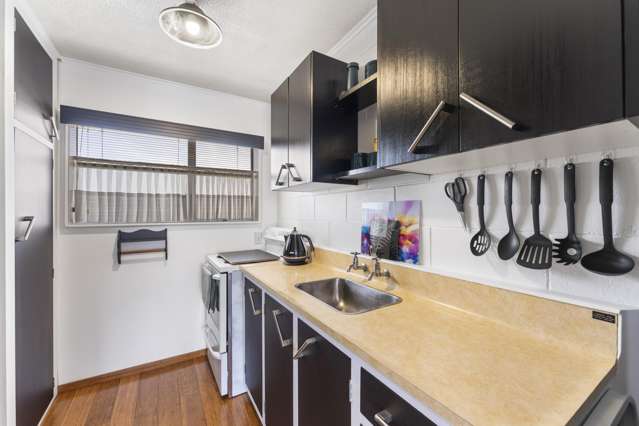 1/93 Racecourse Road Sockburn_2