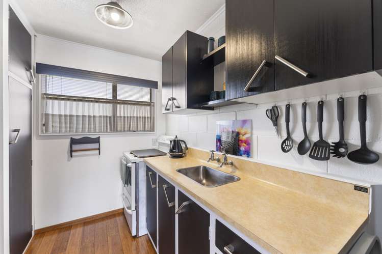 1/93 Racecourse Road Sockburn_2