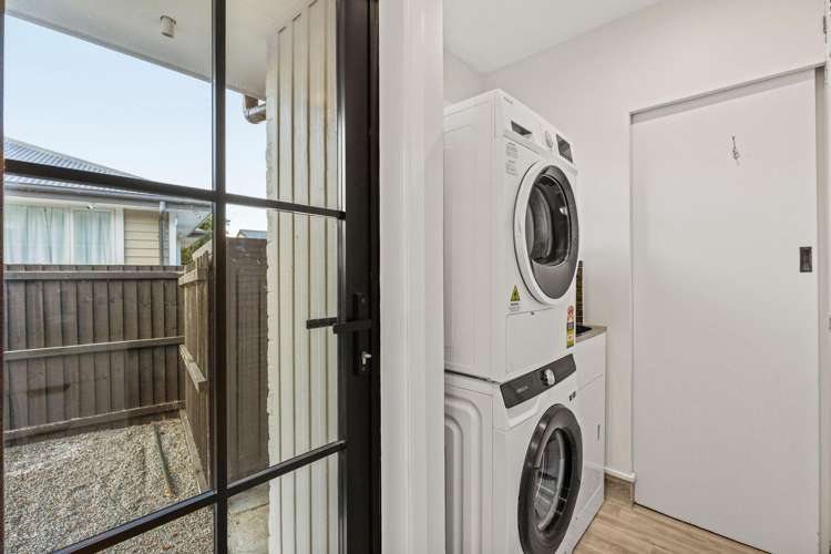 24 Heathglen Avenue_3