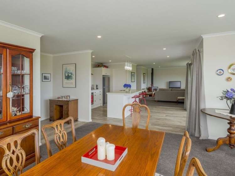 30 Ketemaringi Way Manakau_6