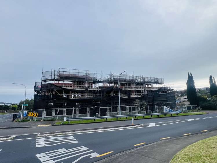 1/2 and 2/2 Poseidon Place_4