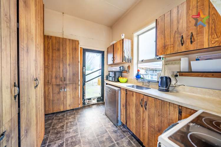 12 Heath Grove Waiwhetu_8