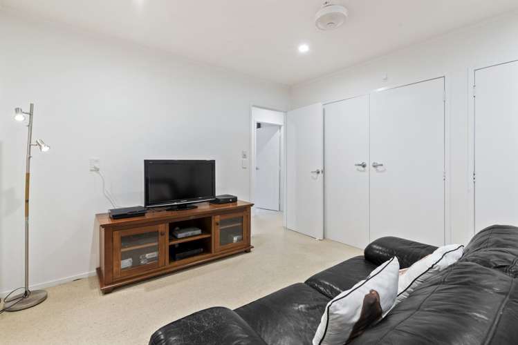 31 Ridge Road Waiake_21