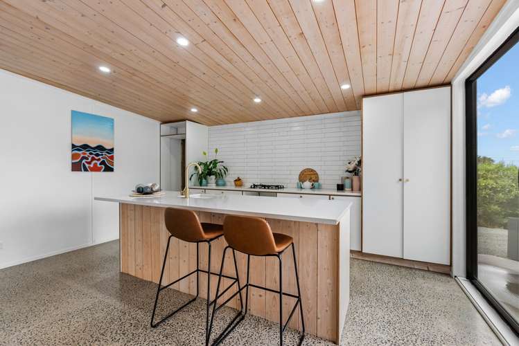 120 Newton Road Maungatapere_12