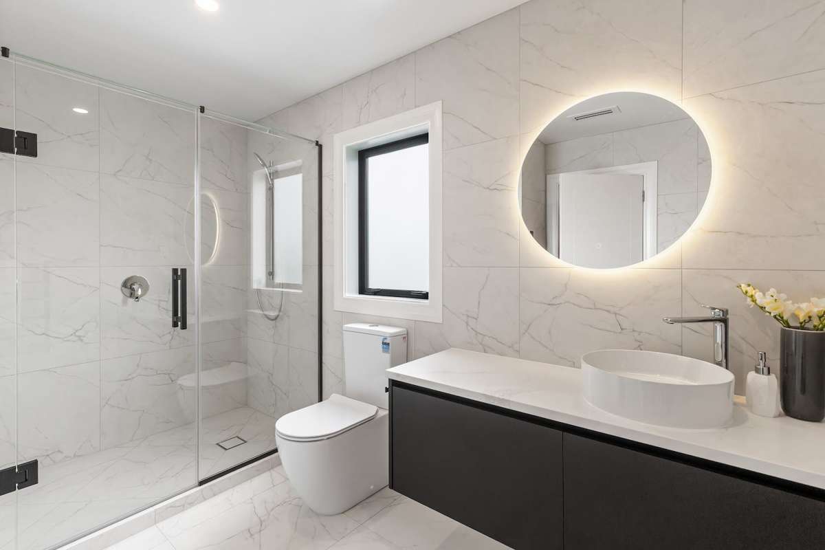 13 Fallowdown Street_5