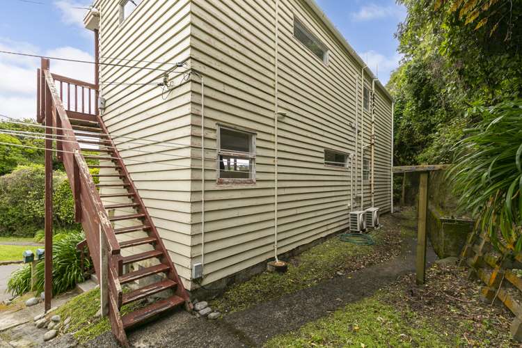 5 Chella Way Khandallah_16