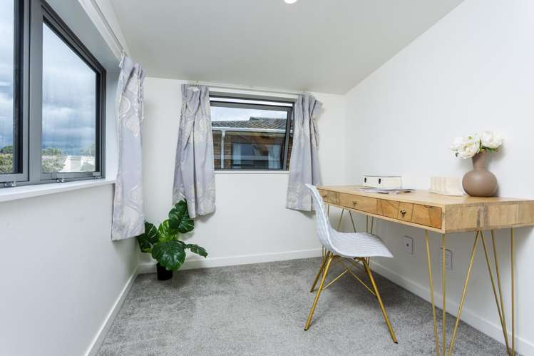 32B Gulf View Road Murrays Bay_11