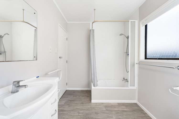 81 Moore Street Hillcrest_9