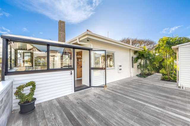 32 Cherry Road Bucklands Beach_3