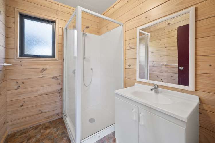 2/58 Kinloch Road Kinloch_10