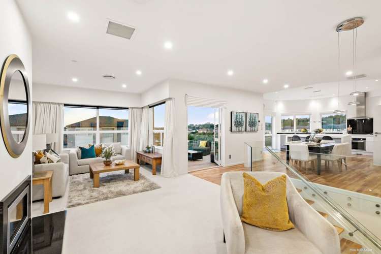 31 Castlebane Drive Flat Bush_1