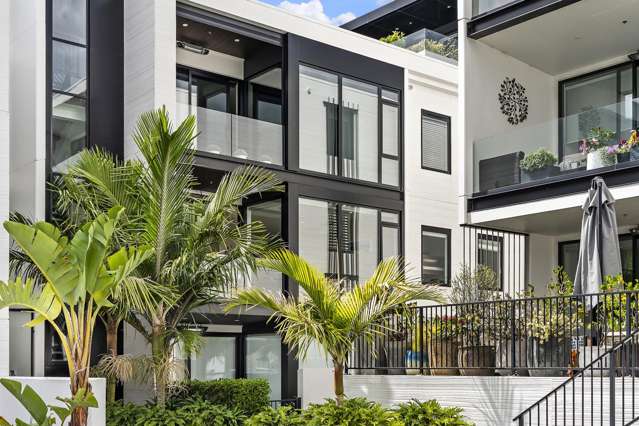 Beach & Cavalli - Coastal Living at Its Best!