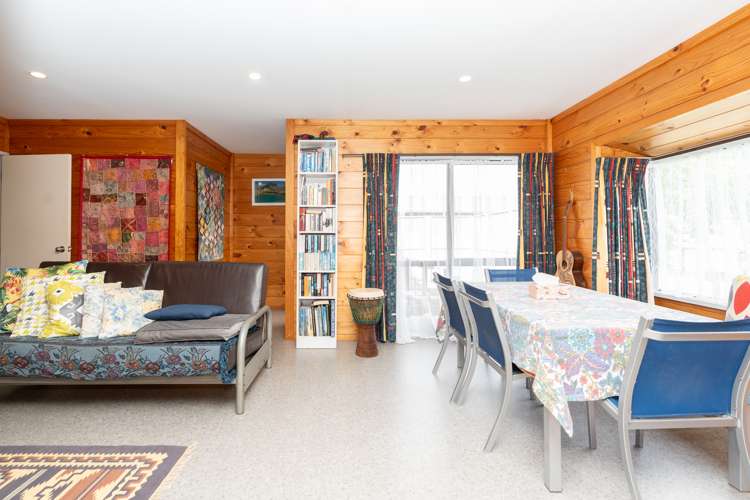 16 Oregon Crescent Glenview_9