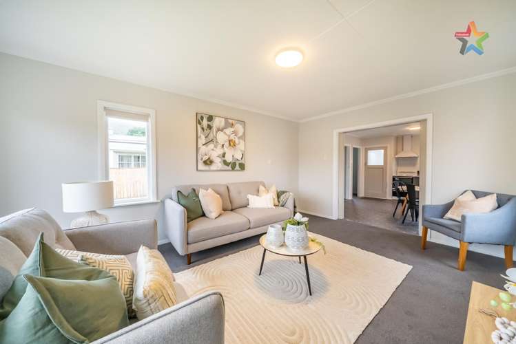 37 Russell Road Wainuiomata_10