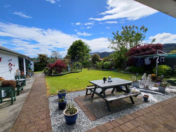 20 Seddon Street Runanga_13