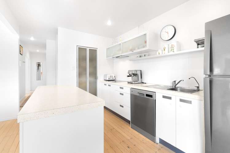 31 Riverside Road Orewa_11