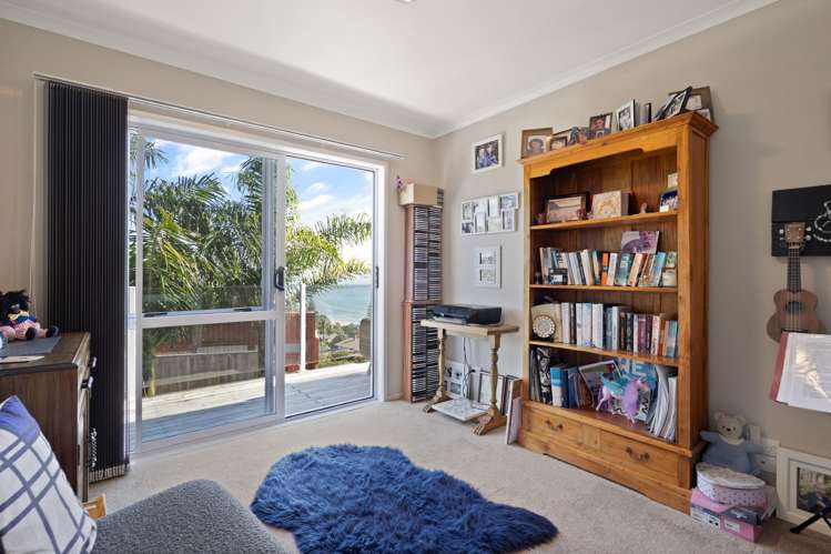 43 Seaview Road Cable Bay_13