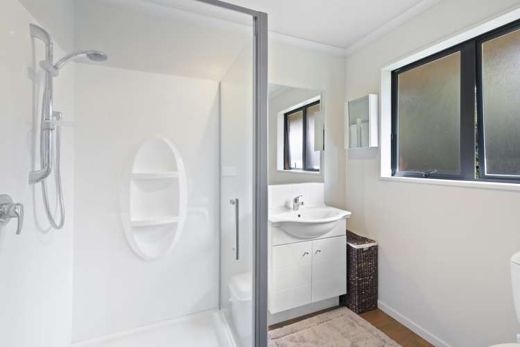 10 Kowhai Street Oxford_12