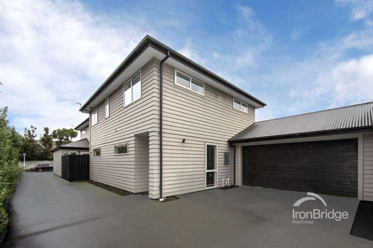 21B Dickens Street_0