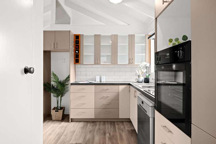 26 Tupelo Street Pukete_9