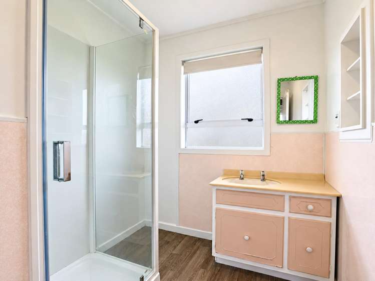 24 Larnach Street St Andrews_13