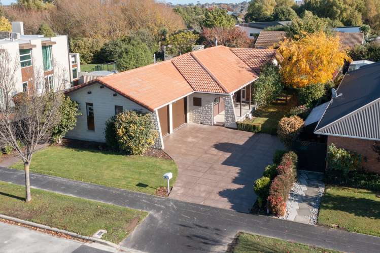 38 Millstream Drive Lincoln_23