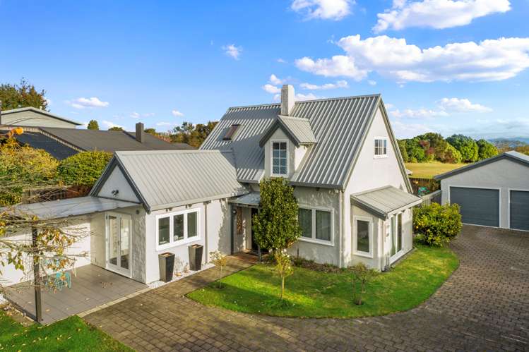 61 Chesham Avenue Waipahihi_3