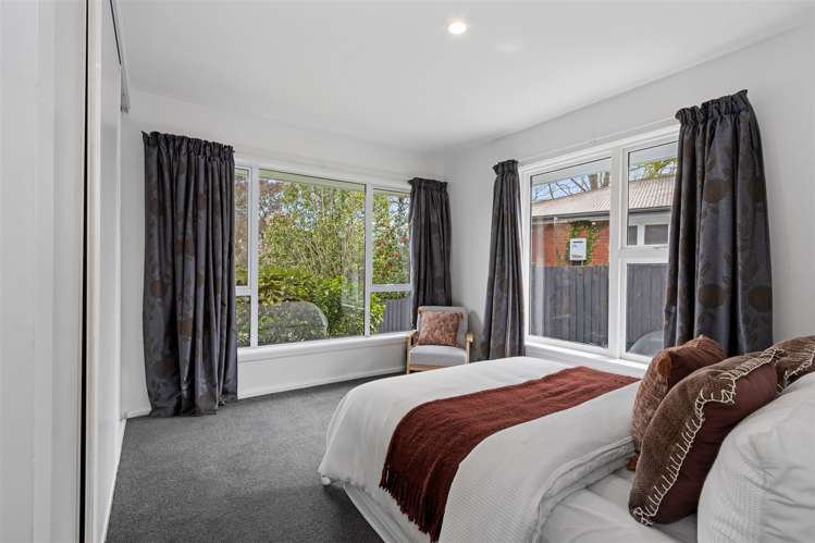 16 Gregan Crescent Burnside_9