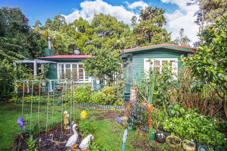 16 Waima Crescent Titirangi_0