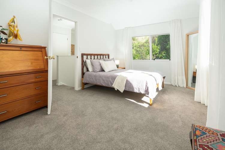 23 Percy Dyett Drive Karori_9