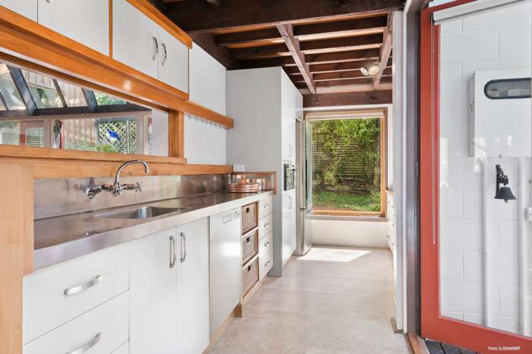 54 Park Hill Road Birkenhead_11